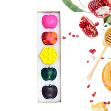 Load image into Gallery viewer, Rosh Hashanah Apples And Honey Crayons