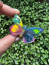 Load image into Gallery viewer, Butterfly Crayons