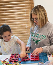 Load image into Gallery viewer, Easter Bunny Crayons