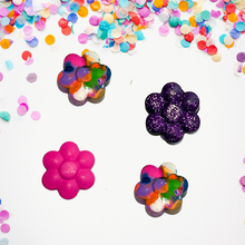 Load image into Gallery viewer, Flower Crayons
