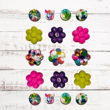 Load image into Gallery viewer, Flower Crayons