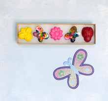 Load image into Gallery viewer, Spring Crayons- Insects And Flower