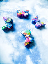 Load image into Gallery viewer, Butterfly Crayon Box