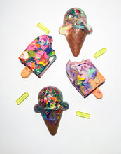 Load image into Gallery viewer, Ice Cream Crayon Box