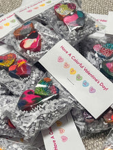 Load image into Gallery viewer, Heart Crayon Party Favor Bag
