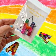 Load image into Gallery viewer, Back To School Crayon Favors For Students
